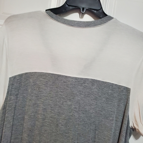 No Boundaries LOVE T-Shirt - Picture 8 of 13